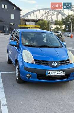 Хетчбек Nissan Note 2006 в 