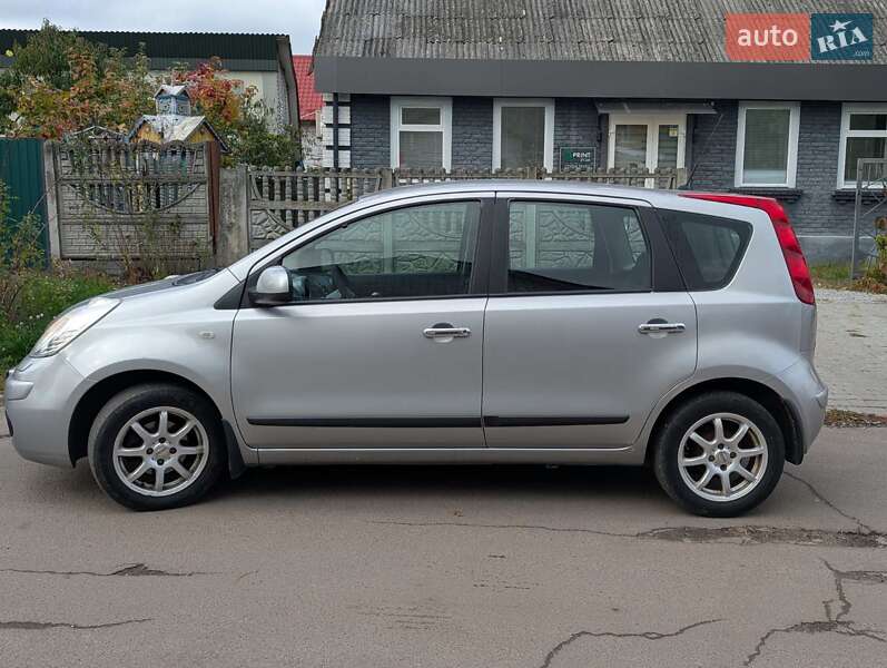 Хэтчбек Nissan Note 2008 в Житомире фото 2 Хэтчбек Nissan Note 2008 в Житомире