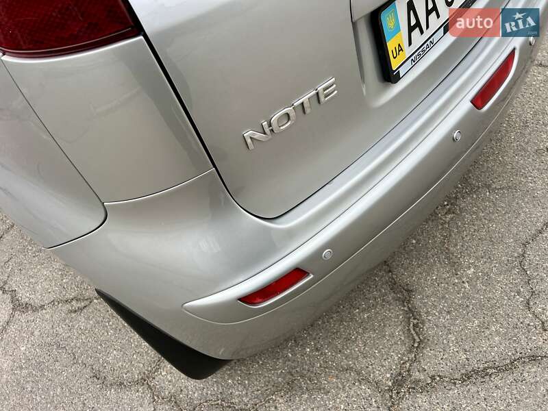 Хетчбек Nissan Note 2010 в Києві