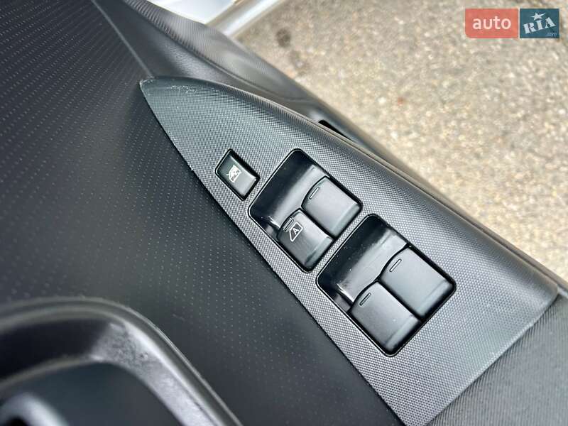 Хетчбек Nissan Note 2010 в Києві
