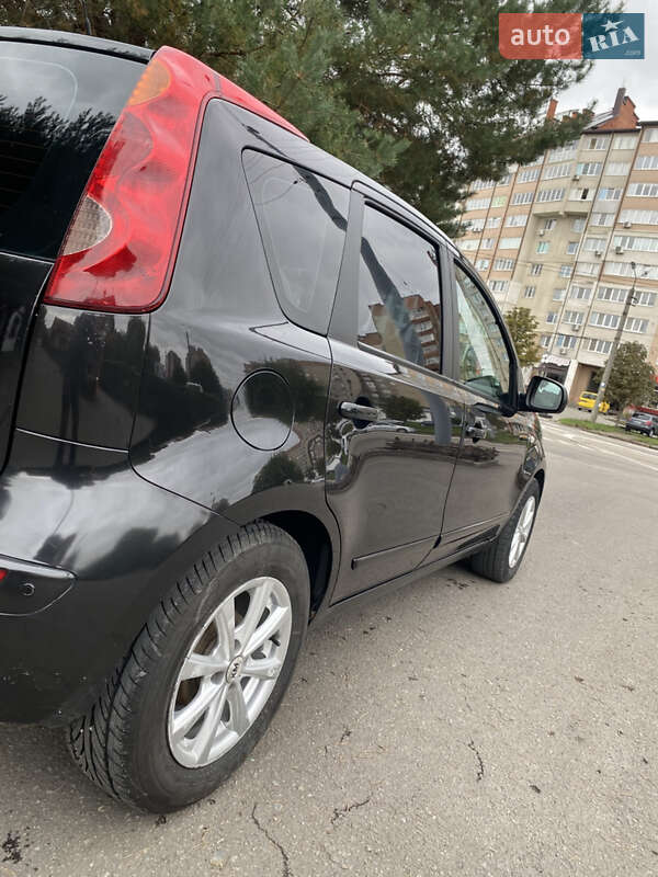 Хэтчбек Nissan Note 2007 в Ивано-Франковске фото 12 Хэтчбек Nissan Note 2007 в Ивано-Франковске
