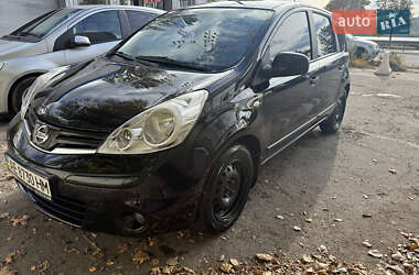 Хетчбек Nissan Note 2013 в Дніпрі