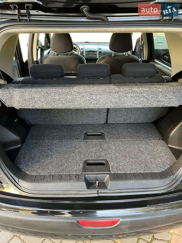 Хэтчбек Nissan Note 2006 в Луцке фото 15 Хэтчбек Nissan Note 2006 в Луцке