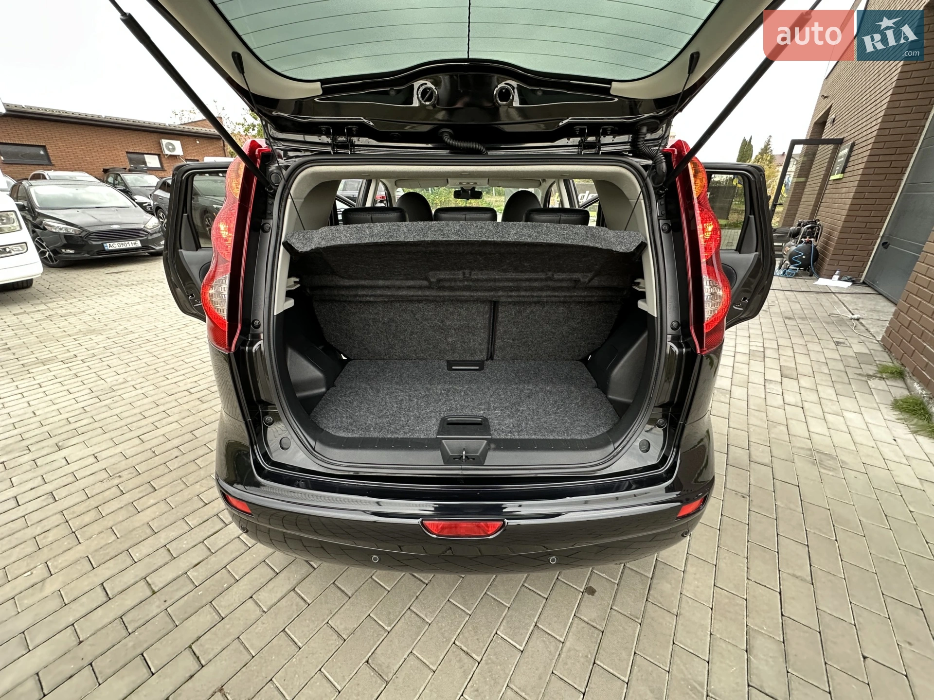 2012 Nissan Note - мініатюра 14
