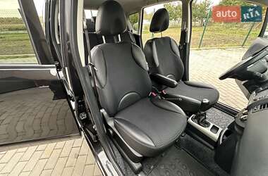 Хэтчбек Nissan Note 2012 в 