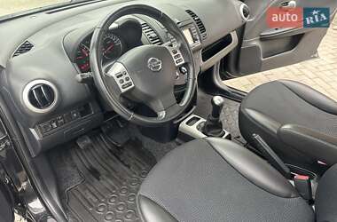 Хэтчбек Nissan Note 2012 в 
