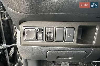 Хэтчбек Nissan Note 2012 в 