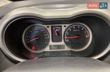 Хэтчбек Nissan Note 2006 в 