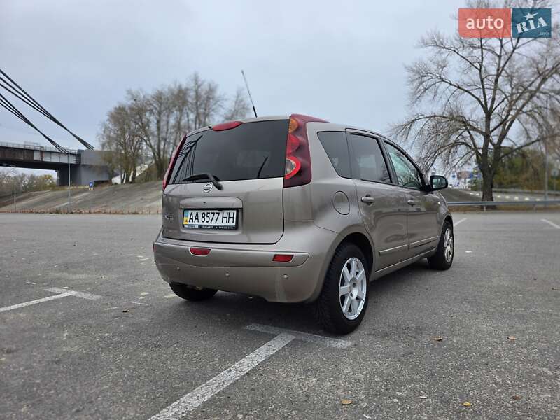 Хэтчбек Nissan Note 2012 в Киеве фото 16 Хэтчбек Nissan Note 2012 в Киеве