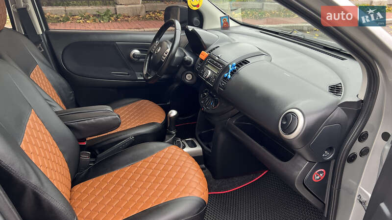 Хэтчбек Nissan Note 2009 в Умани фото 36 Хэтчбек Nissan Note 2009 в Умани