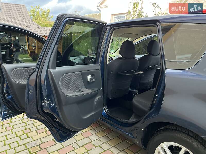 Хэтчбек Nissan Note 2008 в Ровно