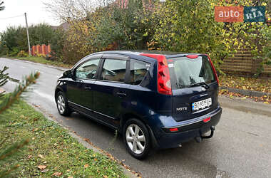 Хэтчбек Nissan Note 2006 в Киеве Хэтчбек Nissan Note 2006 в Киеве