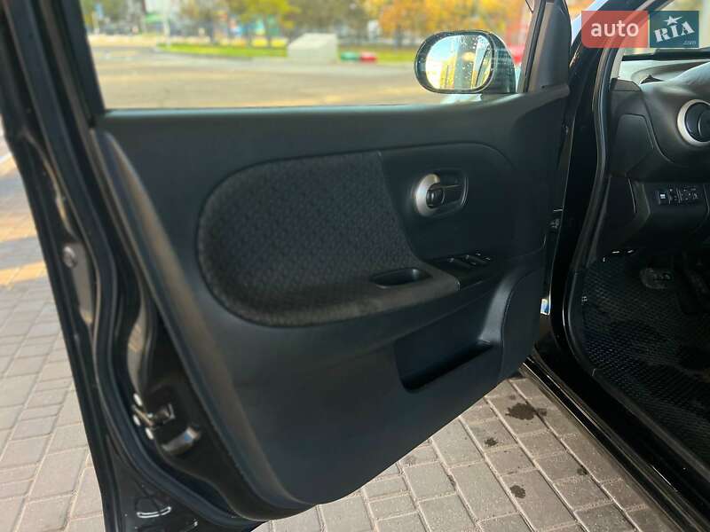 Хетчбек Nissan Note 2011 в Миколаєві