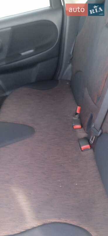 Хэтчбек Nissan Note 2010 в Доброславе фото 7 Хэтчбек Nissan Note 2010 в Доброславе