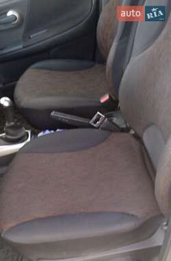 Хэтчбек Nissan Note 2010 в Доброславе