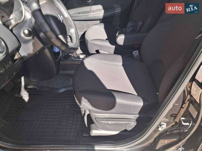 Хэтчбек Nissan Note 2008 в Виннице фото 16 Хэтчбек Nissan Note 2008 в Виннице