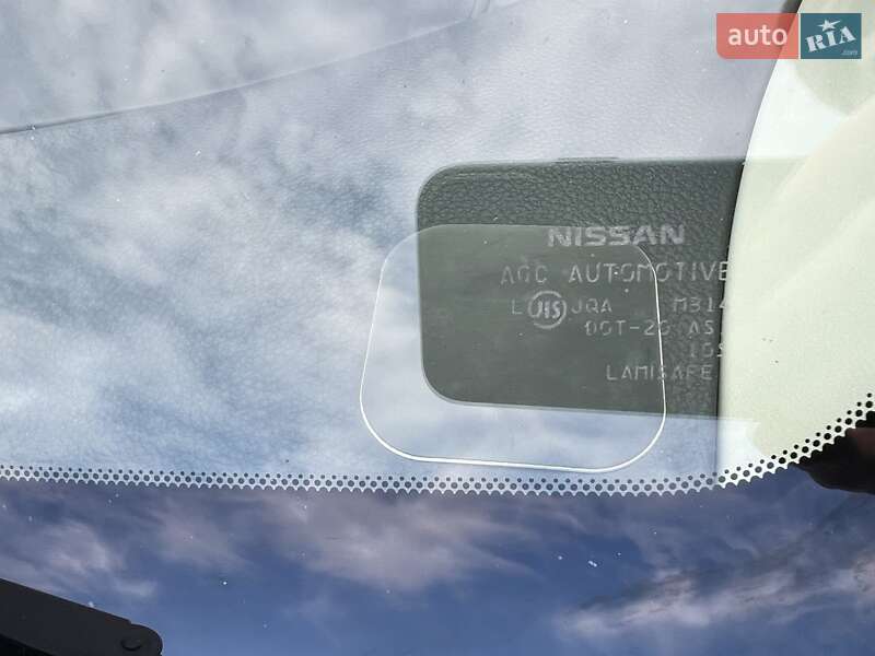 Хэтчбек Nissan Note 2012 в Киеве фото 13 Хэтчбек Nissan Note 2012 в Киеве