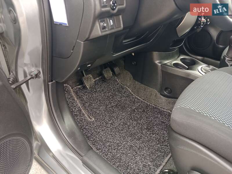 Хэтчбек Nissan Note 2014 в Бродах