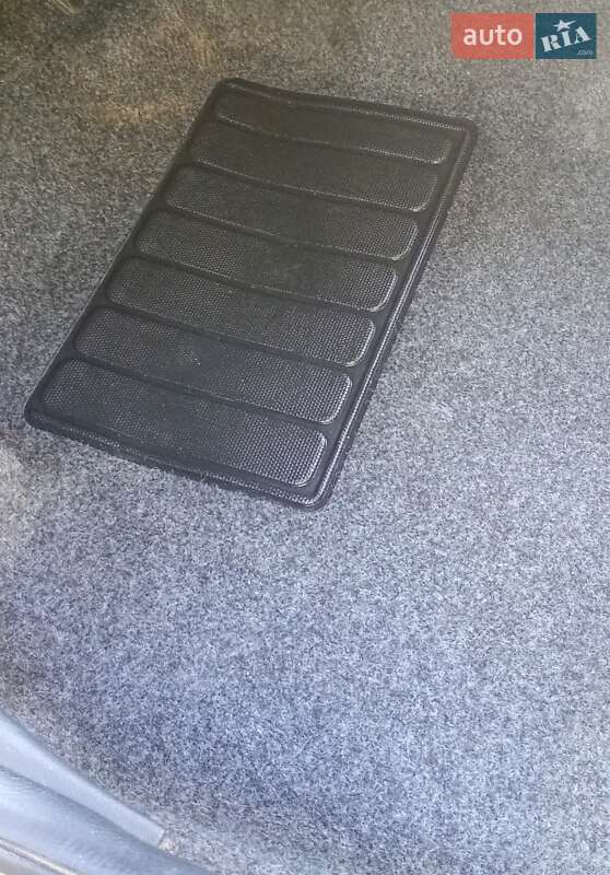 Хэтчбек Nissan Note 2013 в Радивилове фото 43 Хэтчбек Nissan Note 2013 в Радивилове