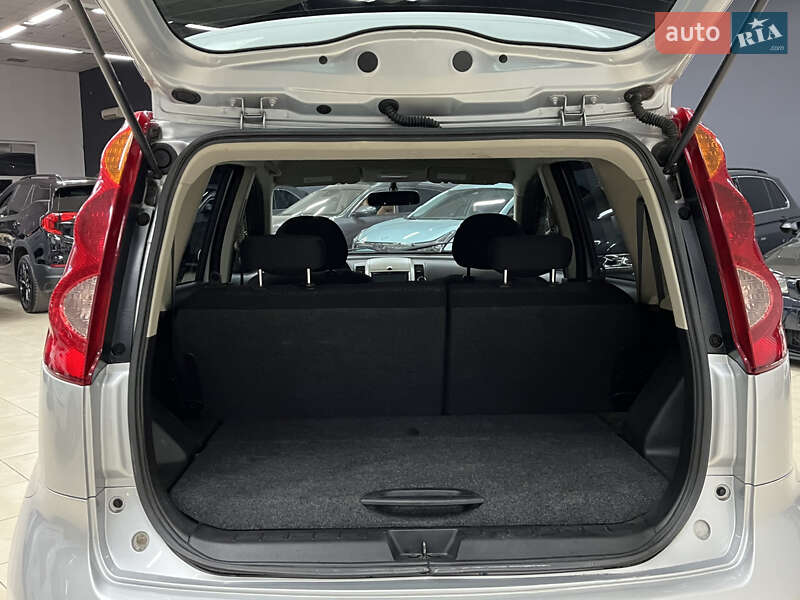 Хетчбек Nissan Note 2011 в Одесі фото 15 Хетчбек Nissan Note 2011 в Одесі