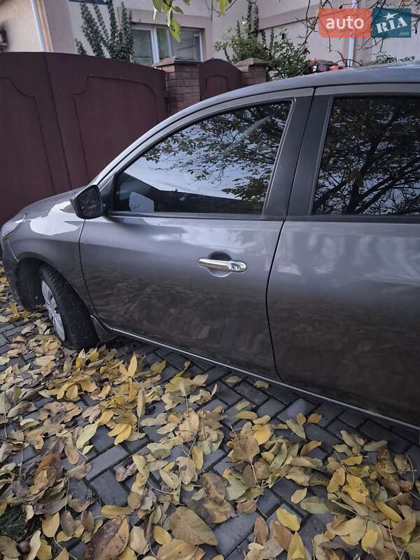 Хетчбек Nissan Note 2017 в Кропивницькому фото 2 Хетчбек Nissan Note 2017 в Кропивницькому