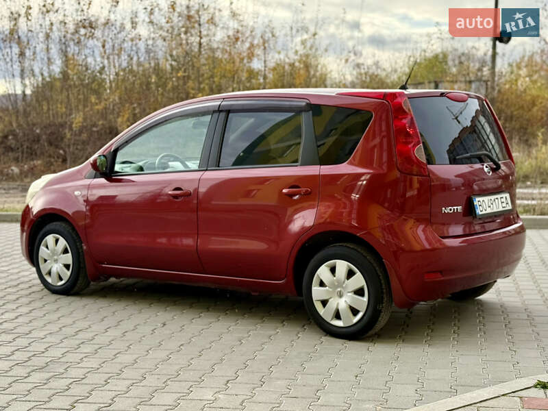 Хетчбек Nissan Note 2012 в Тернополі