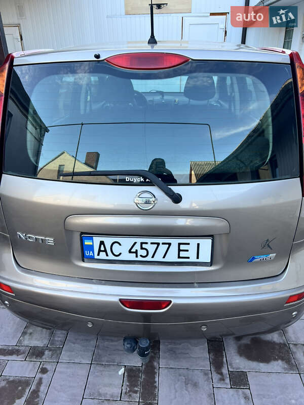 Хетчбек Nissan Note 2009 в Луцьку