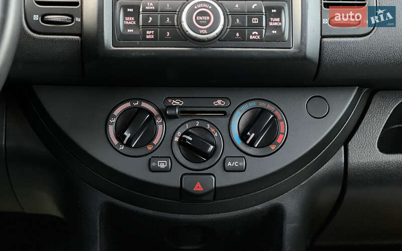 Хэтчбек Nissan Note 2010 в Львове фото 14 Хэтчбек Nissan Note 2010 в Львове