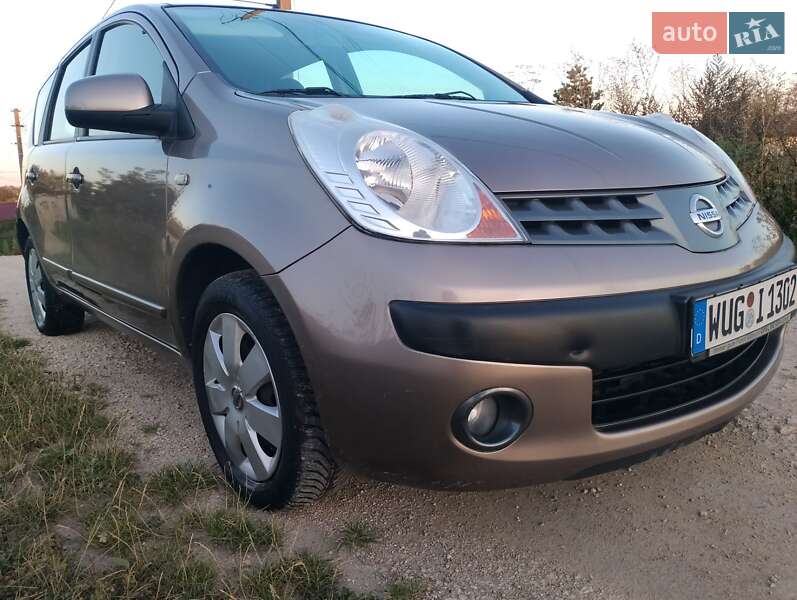 Хэтчбек Nissan Note 2008 в Тернополе