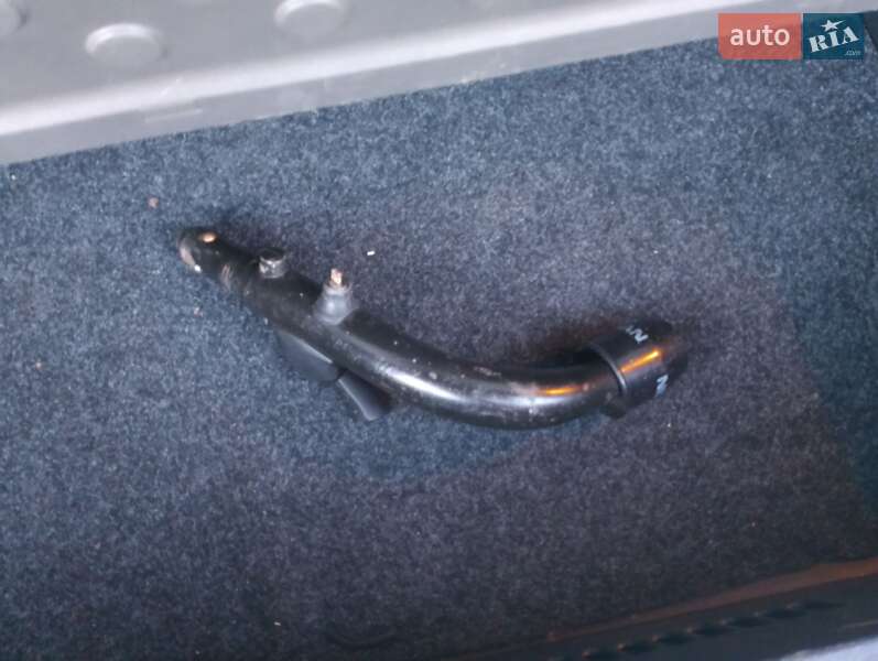 Хэтчбек Nissan Note 2008 в Тернополе