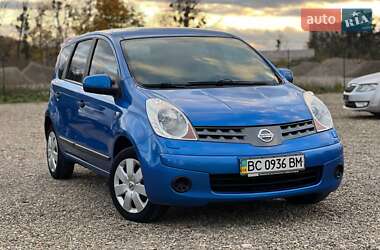 Хэтчбек Nissan Note 2008 в Стрые