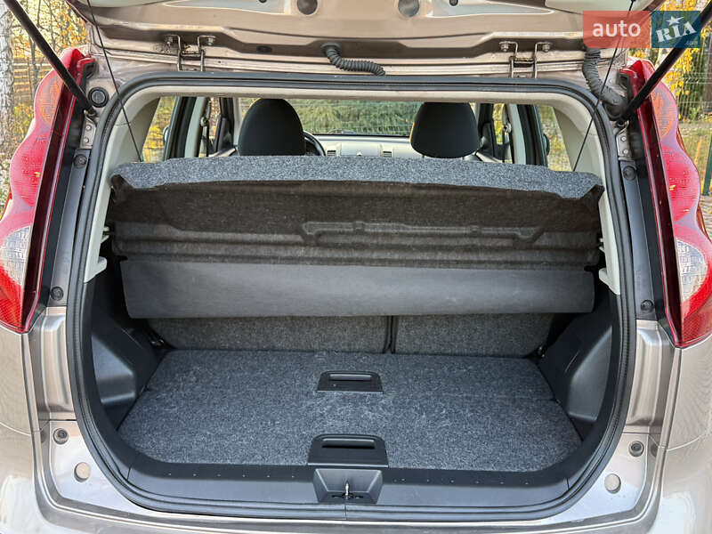 Хэтчбек Nissan Note 2011 в Стрые фото 29 Хэтчбек Nissan Note 2011 в Стрые