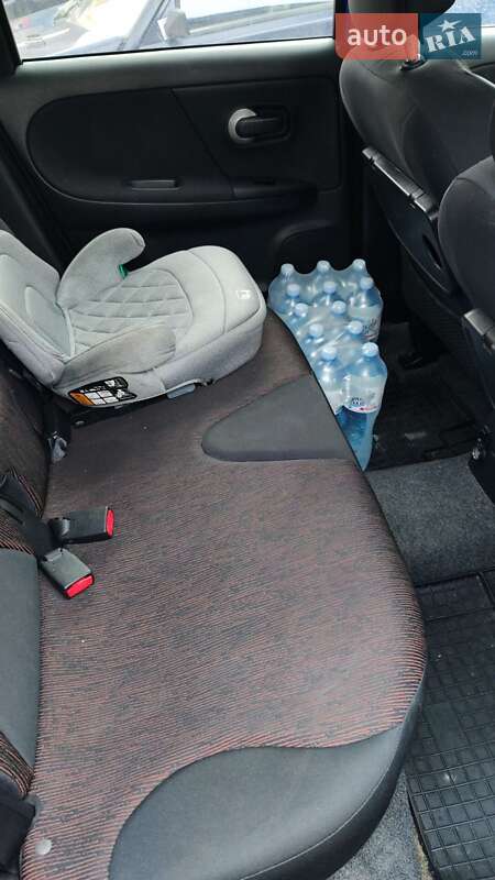 Хетчбек Nissan Note 2009 в Лозовій