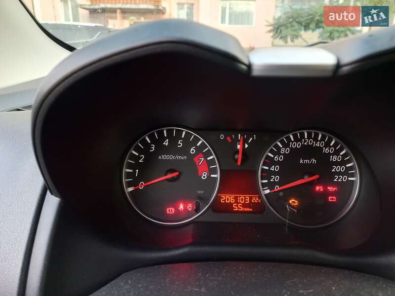 Хетчбек Nissan Note 2009 в Лозовій