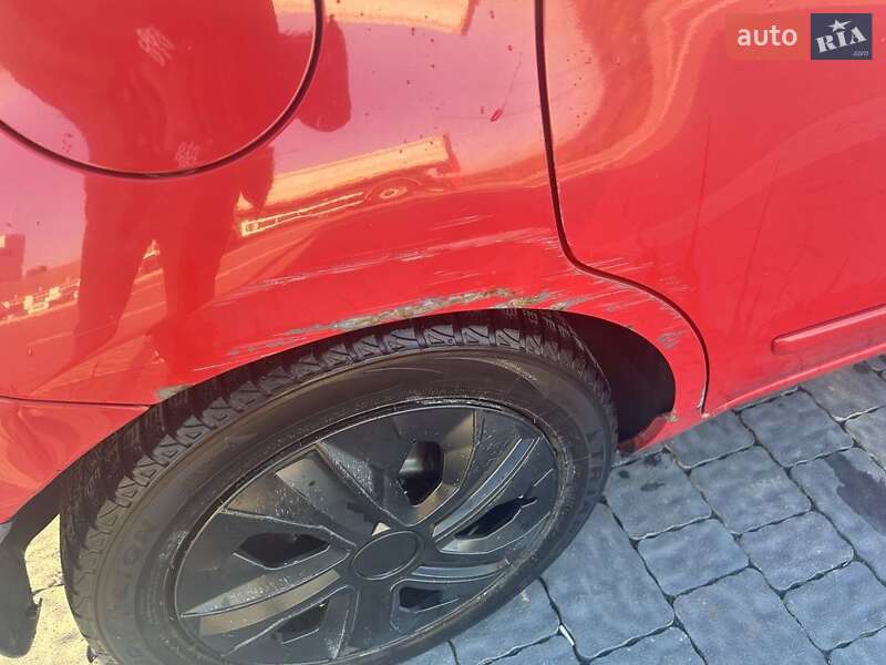 Хэтчбек Nissan Note 2006 в Львове