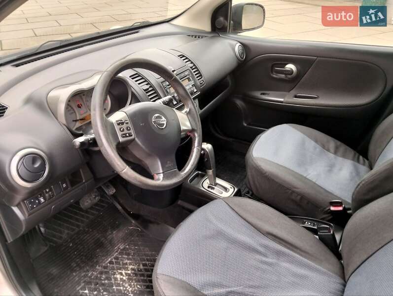 Хэтчбек Nissan Note 2007 в Сокирнице