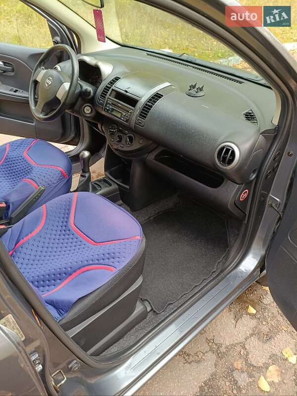 Хэтчбек Nissan Note 2006 в Чернигове