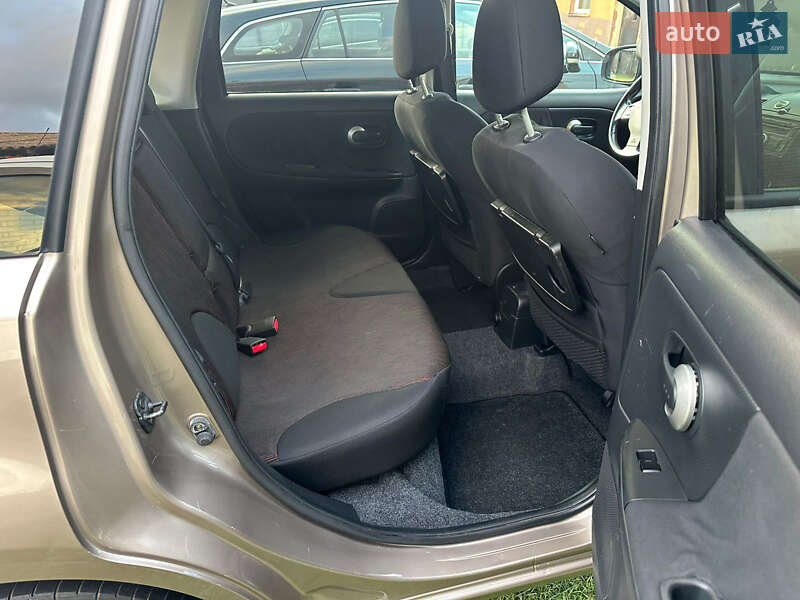 Хэтчбек Nissan Note 2009 в Одессе фото 16 Хэтчбек Nissan Note 2009 в Одессе