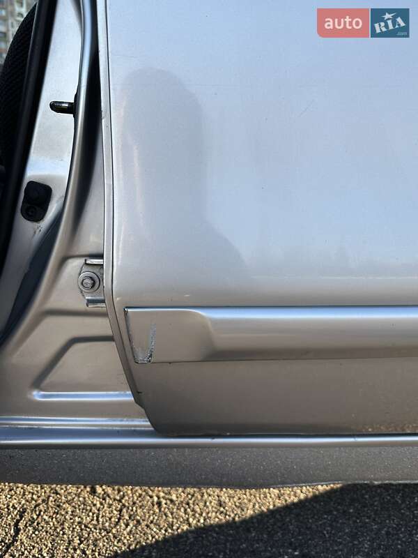 Хэтчбек Nissan Note 2008 в Киеве