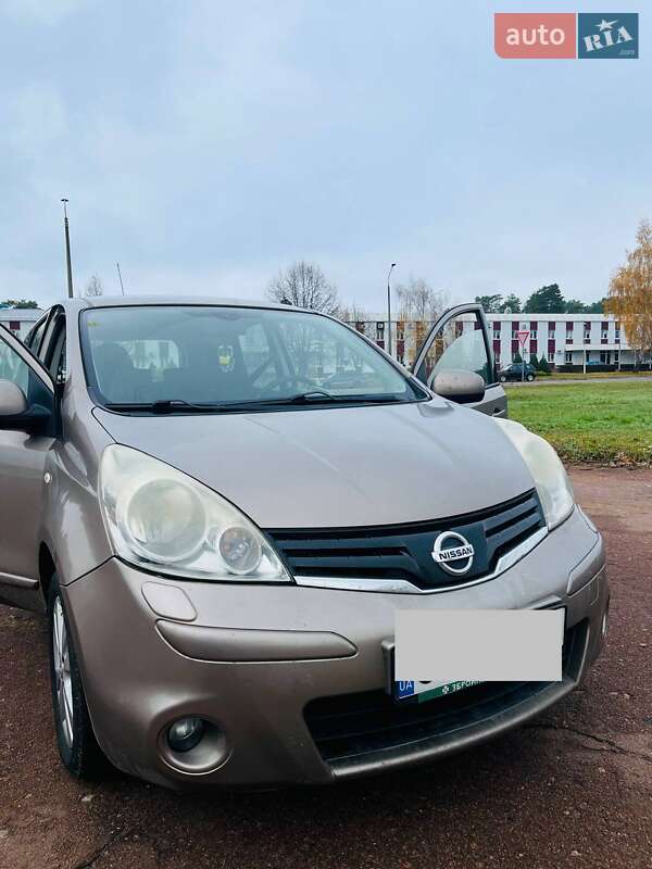 Хэтчбек Nissan Note 2011 в Славутиче фото 3 Хэтчбек Nissan Note 2011 в Славутиче