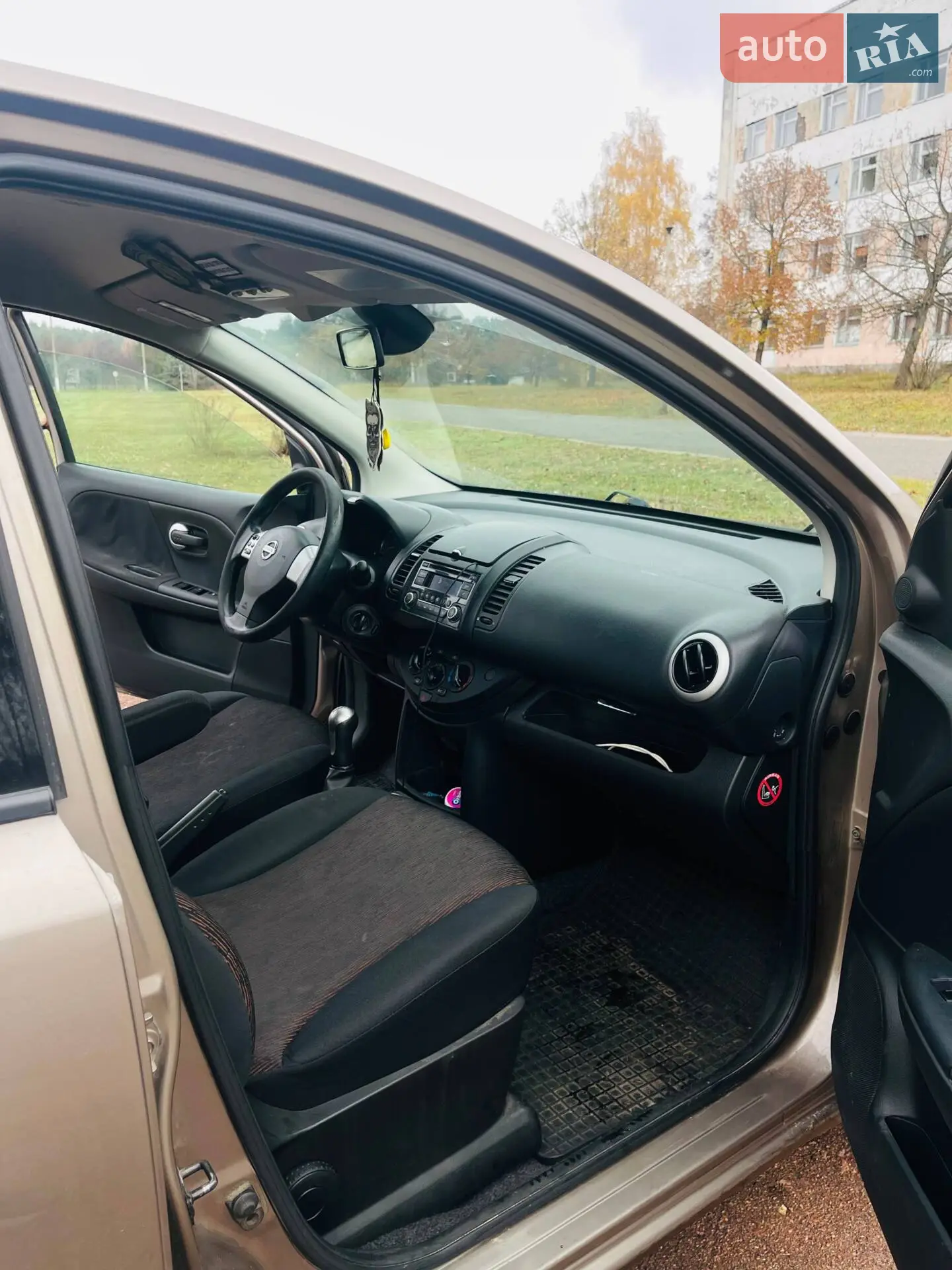 2011 Nissan Note - мініатюра 4