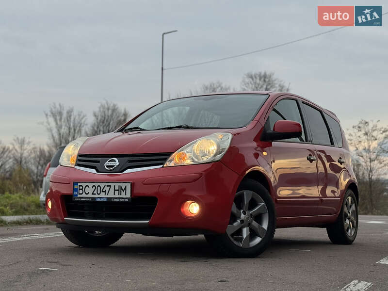 Хетчбек Nissan Note 2011 в Дрогобичі