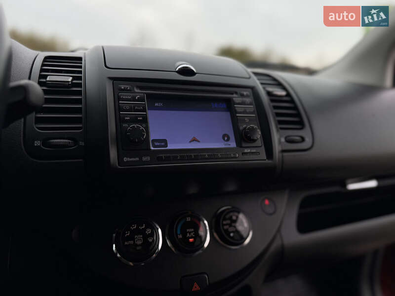 Хетчбек Nissan Note 2011 в Дрогобичі