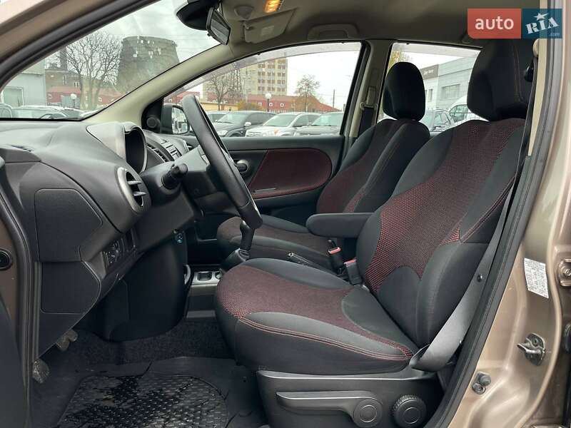 Хэтчбек Nissan Note 2007 в Киеве фото 20 Хэтчбек Nissan Note 2007 в Киеве