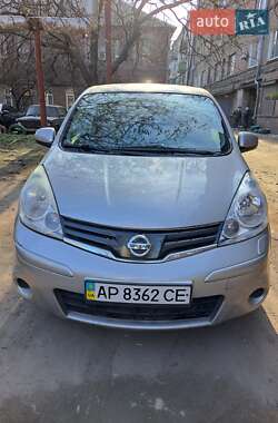 Хэтчбек Nissan Note 2011 в Запорожье