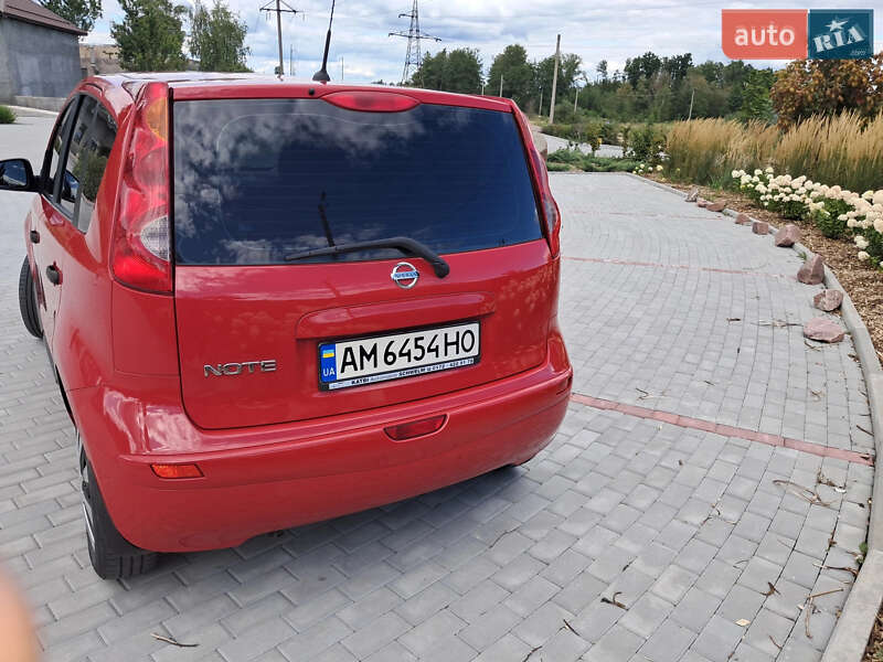 Хэтчбек Nissan Note 2008 в Коростене фото 3 Хэтчбек Nissan Note 2008 в Коростене