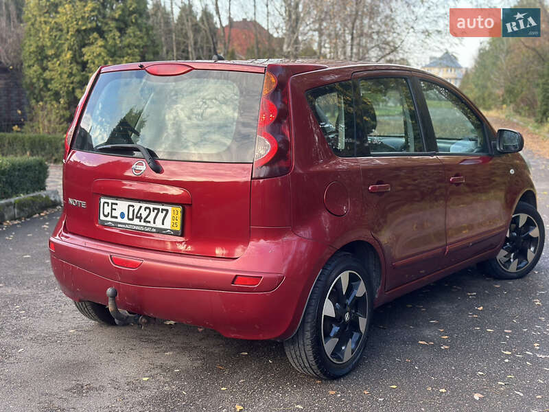 Хетчбек Nissan Note 2012 в Рівному