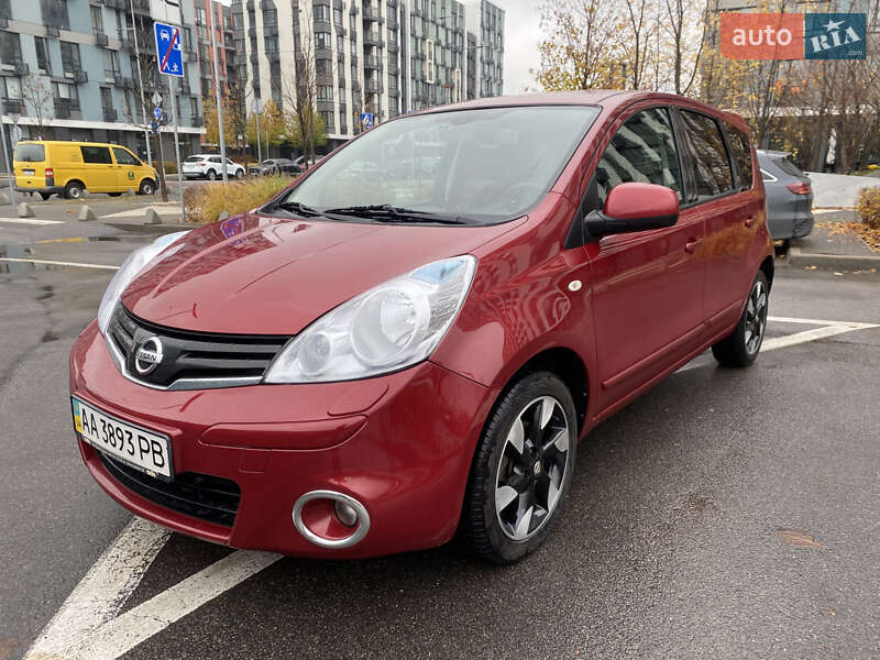 Хэтчбек Nissan Note 2012 в Киеве фото 9 Хэтчбек Nissan Note 2012 в Киеве