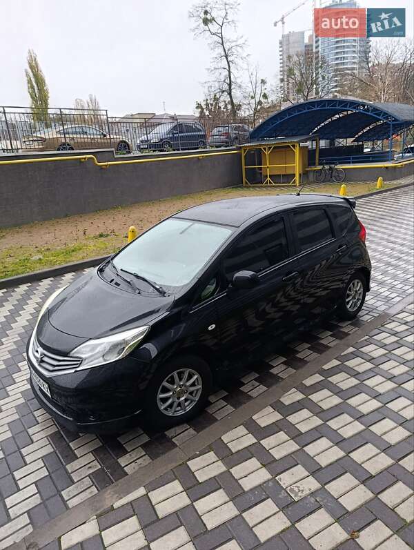 Nissan Note 2012