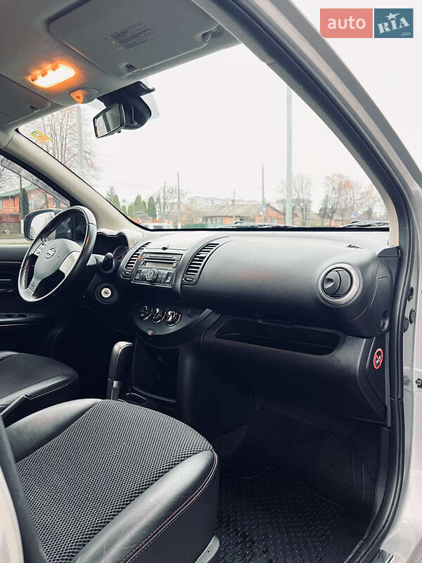 Хетчбек Nissan Note 2008 в Житомирі